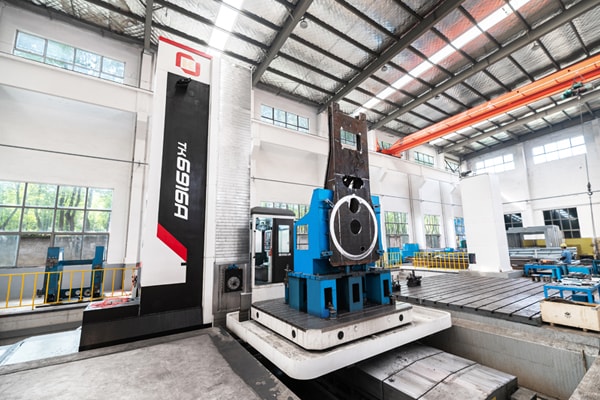 CNC floor boring-milling machine